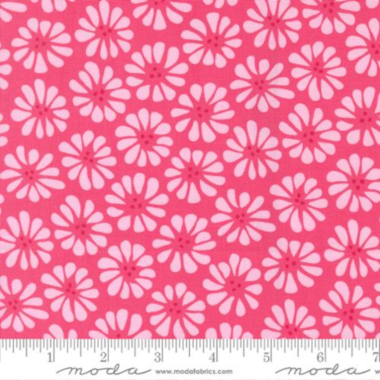 Fabric Moda Petunia Lazy Daisy Pick Me by the Quarter Yard 22491-13